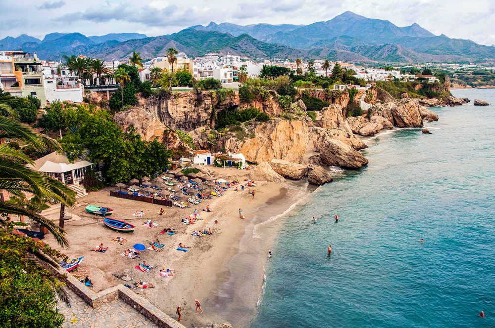 Plage de Nerja, Espagne